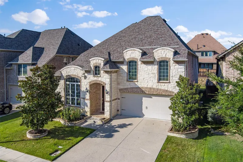 3815 Wind Cave Bend, Irving