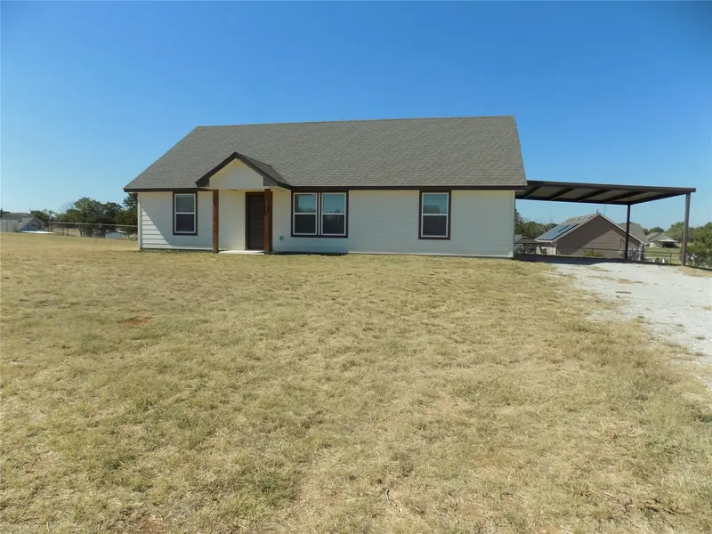 506 Pecan Tree Court, Poolville