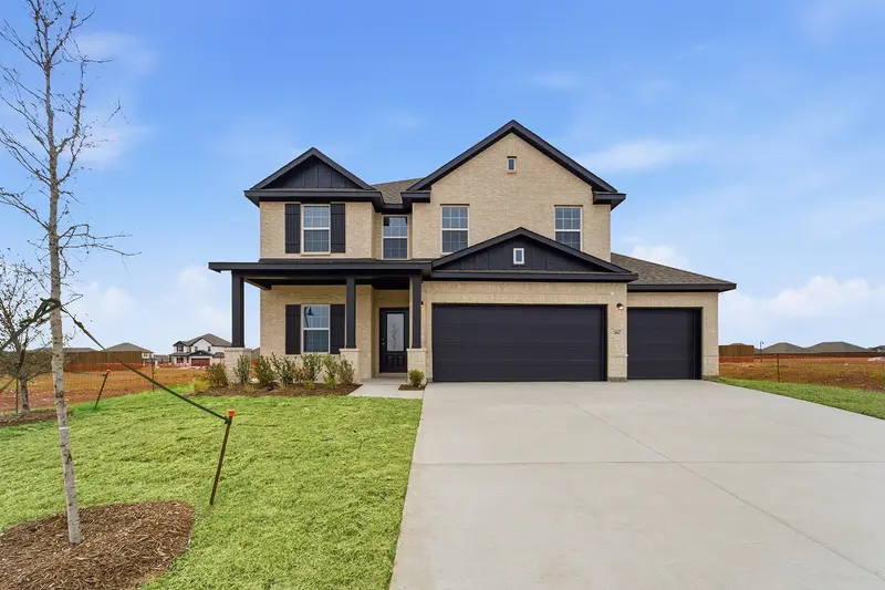 367 Bronco Drive, Waxahachie