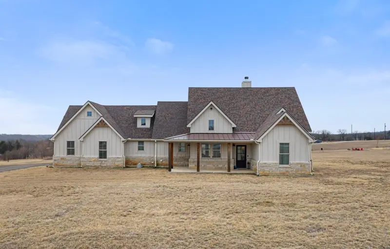 476 Silver Leaf Drive, Sunset