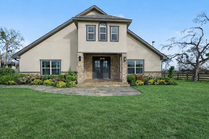661 Majors Drive, Sulphur Springs