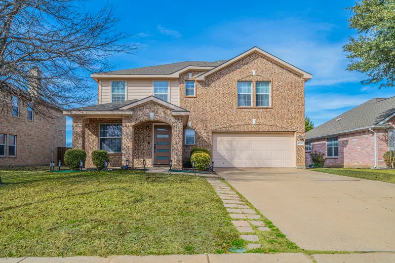 2216 La Salle Trail, Grand Prairie