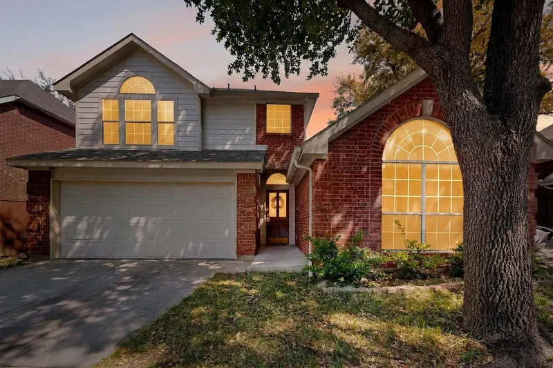 200 Morning Star Court, Irving