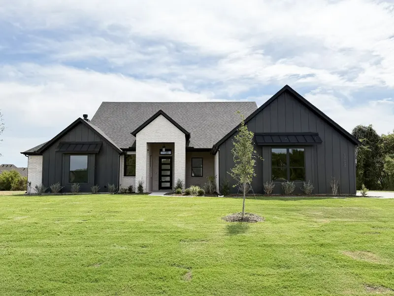 1102 Silver Sage Trail, Weatherford