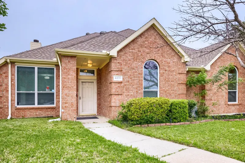 4201 Standridge Drive, The Colony
