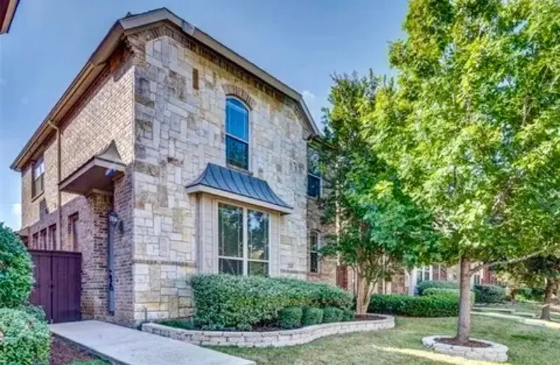228 Wallington Way, Lewisville