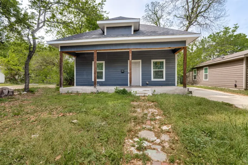 2323 Stoneman Street, Dallas
