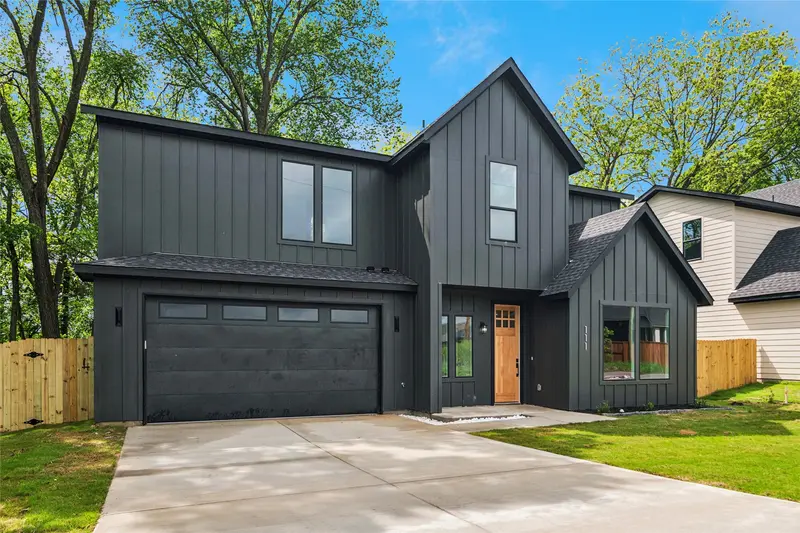 111 Lakeshore Lane, Glenn Heights