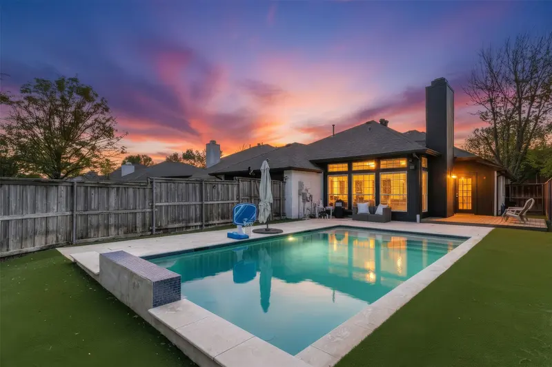 5316 Baton Rouge Boulevard, Frisco
