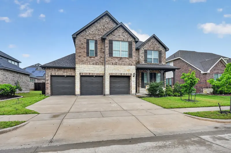 1906 Gristmill Drive, Mansfield