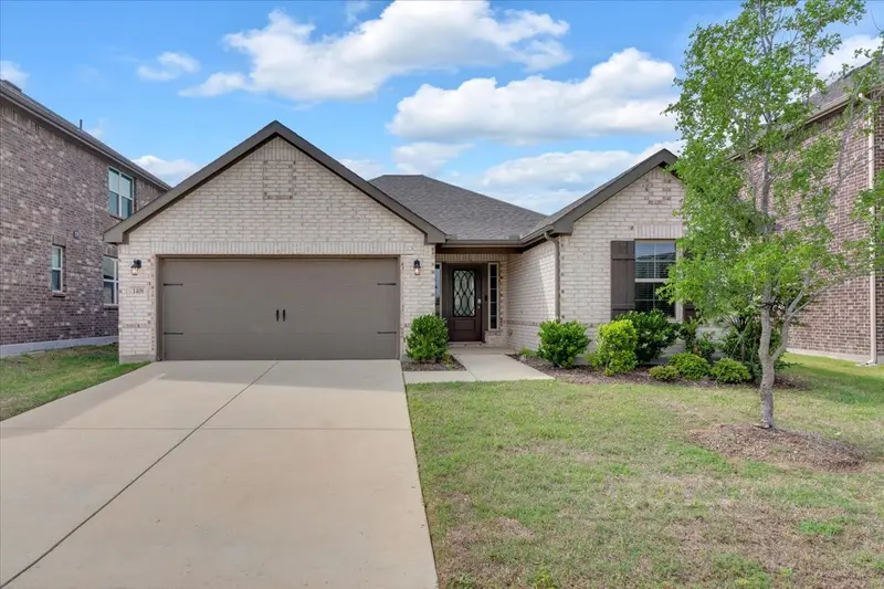 1408 Crossford Trail, Forney