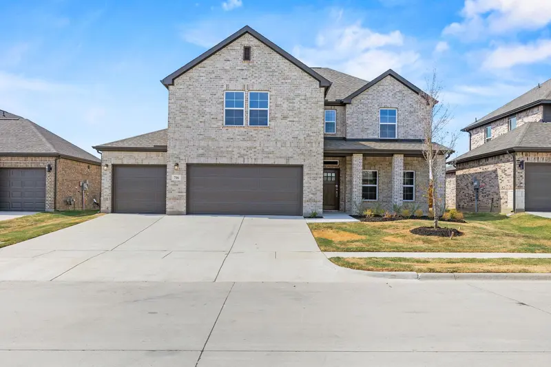 716 Vineyard Way, Forney