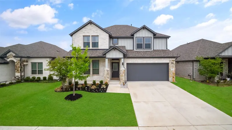 353 Waters Ridge Drive, Lavon