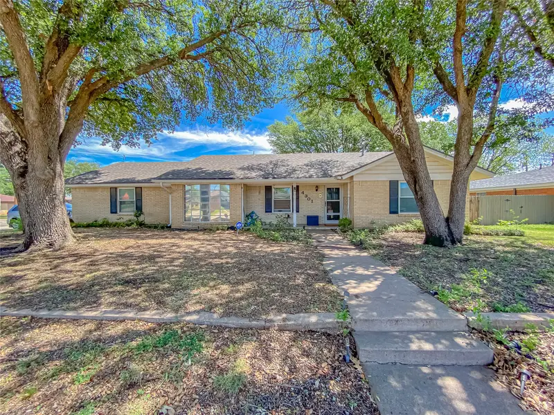 4301 Caprock Road, Abilene