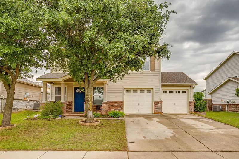 3028 Wakecrest Drive, Fort Worth