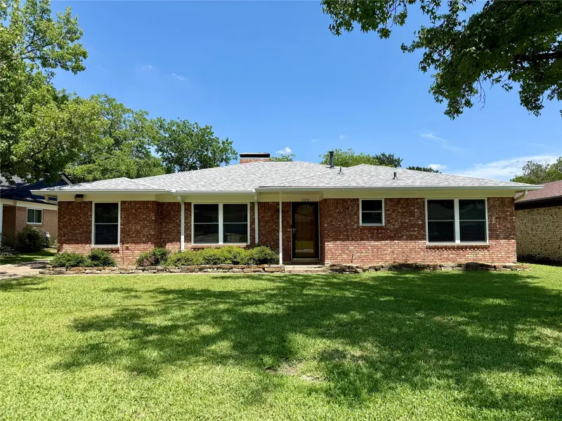 120 S Lynn Avenue, Denison