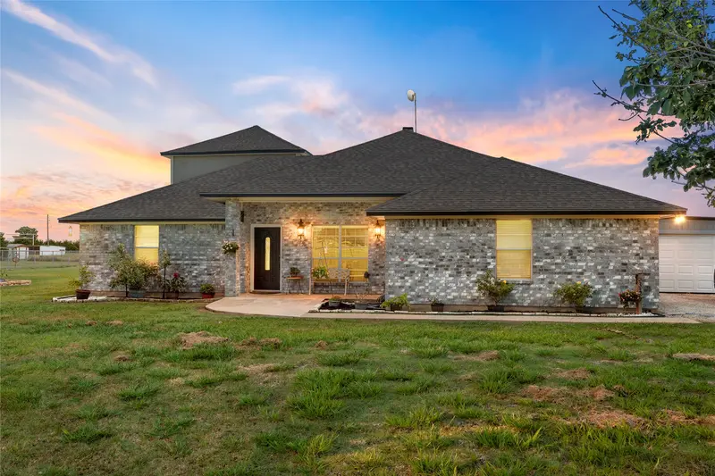 5330 Leroy Parkway, West