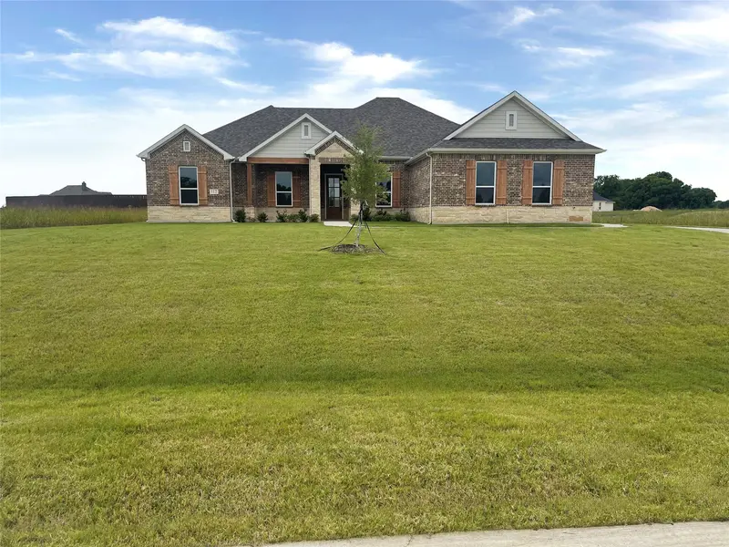 112 Aiden Drive, Waxahachie