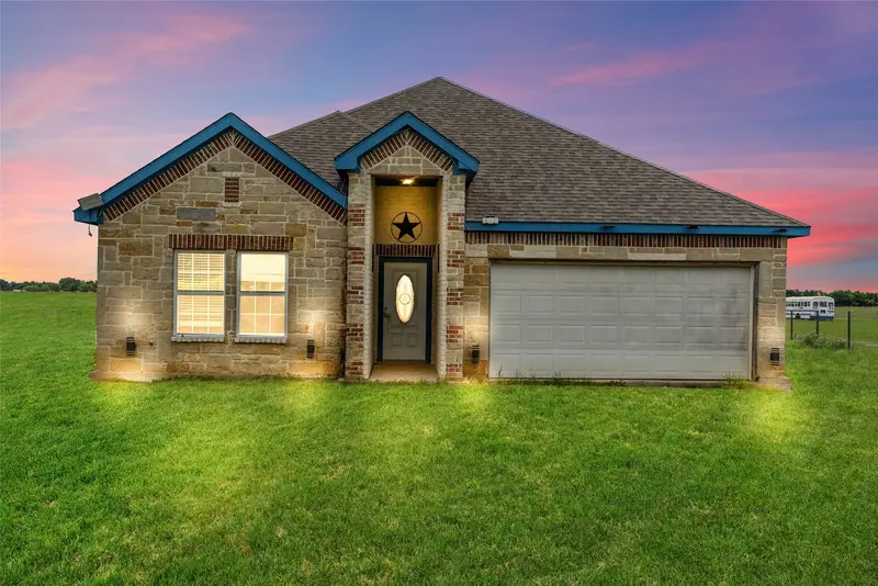 471 Ewing Road, Ferris