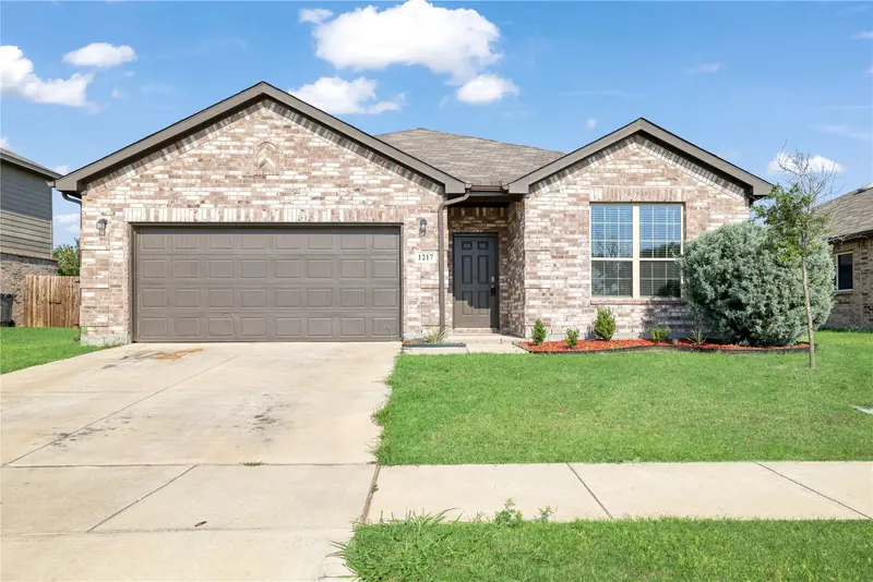 1217 Benwick Drive, Van Alstyne