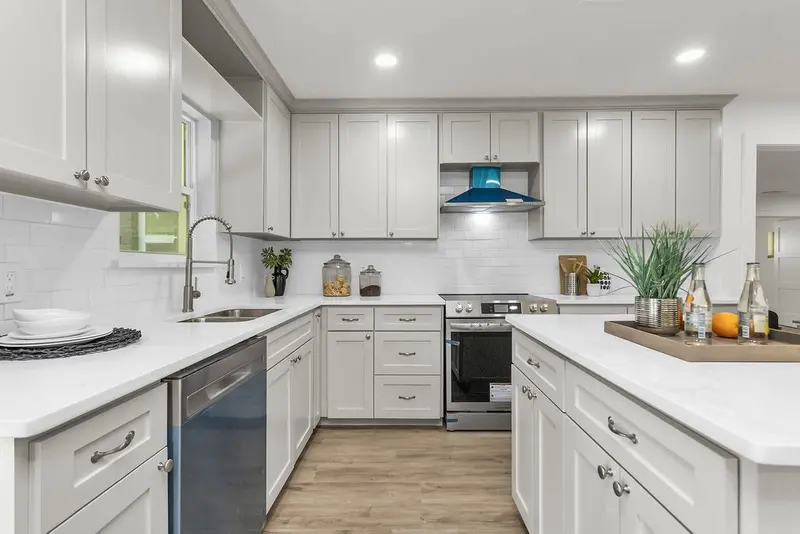 10623 Mccree Road, Dallas