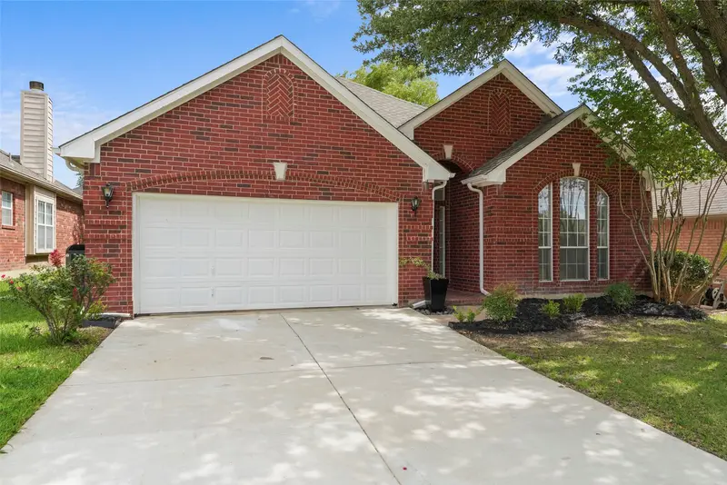 4605 Angelina Way, Fort Worth