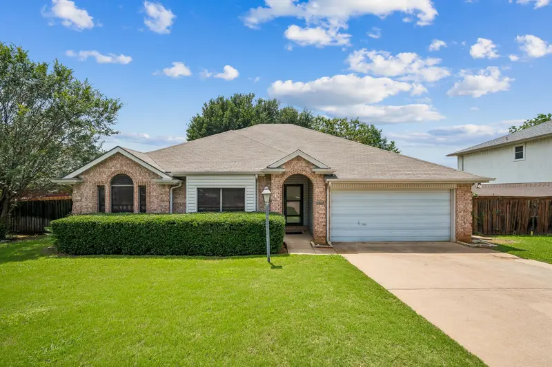2612 Fountainview Drive, Corinth