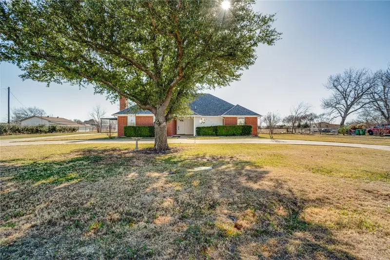 3722 Carrie Lane, St Paul