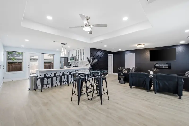 3407 Chicago Street, Dallas