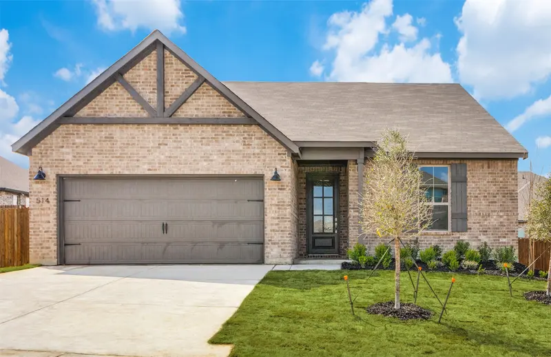 514 Hillcrest Circle, Justin