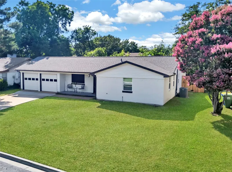 6437 Carousel Drive, Watauga
