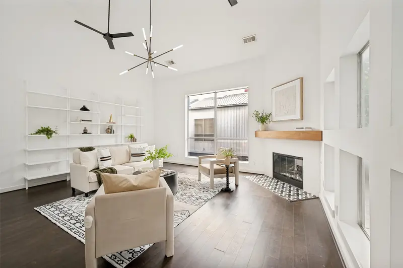 3828 San Jacinto Street, Dallas