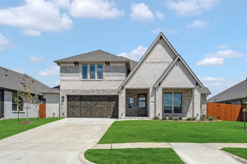 557 Red Maple Road, Waxahachie