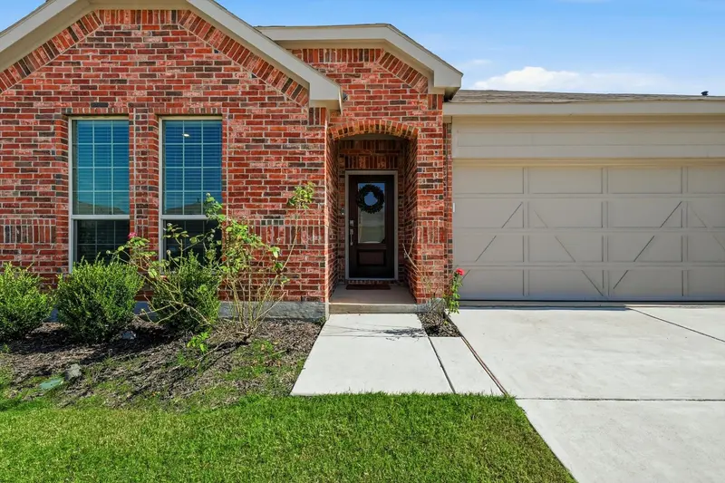 3109 Paruament Drive, Denton