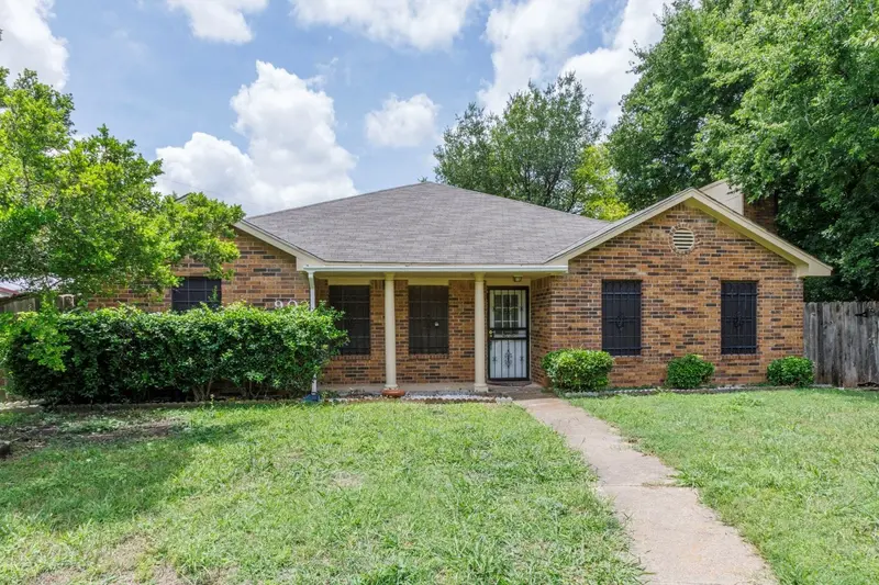 902 Wayne Avenue, Duncanville