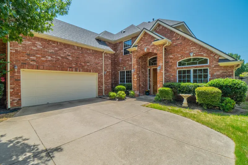 904 Ascension Drive, Hurst
