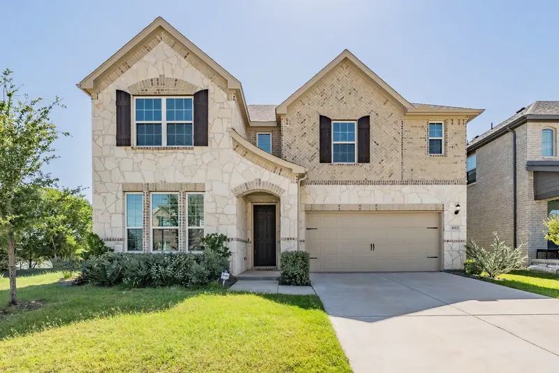 4512 Minnow Cove Road, Oak Point