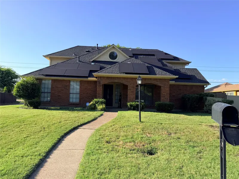 916 Manor Drive, DeSoto
