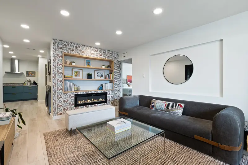 11122 Valleydale, Dallas