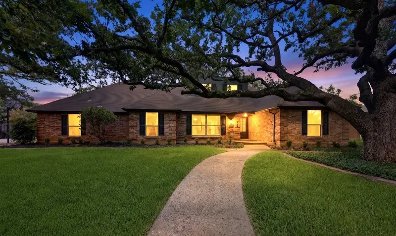 3609 Country Club Road, Arlington