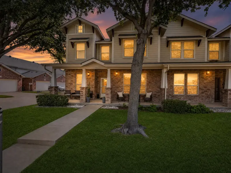 676 S Charles Street, Lewisville