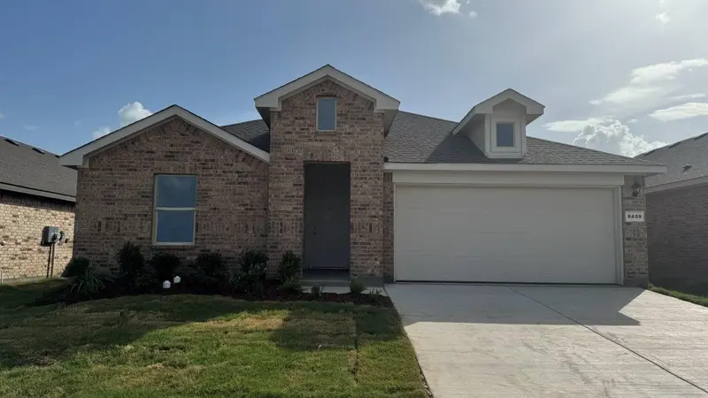 8409 BLUEBONNET BEND Road, Fort Worth