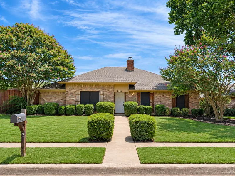 2416 Peachtree Lane, Plano
