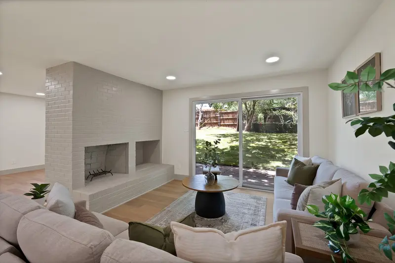 1816 Ridgmar Boulevard, Fort Worth
