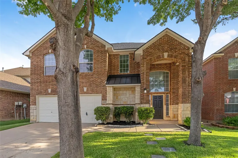 4617 Dwarf Nettle Drive, Fort Worth