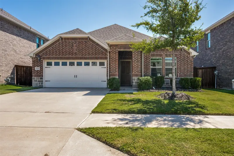 5529 Baker Creek Road, Fort Worth