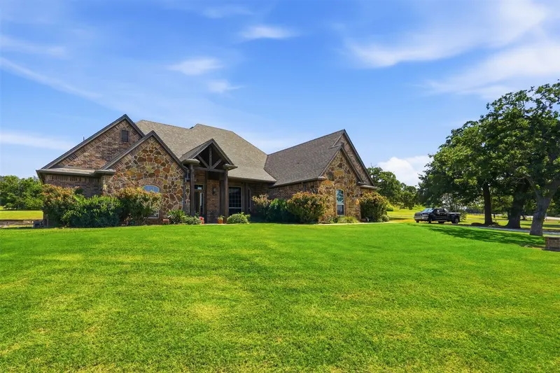 3518 Old Mineral Wells Highway, Weatherford