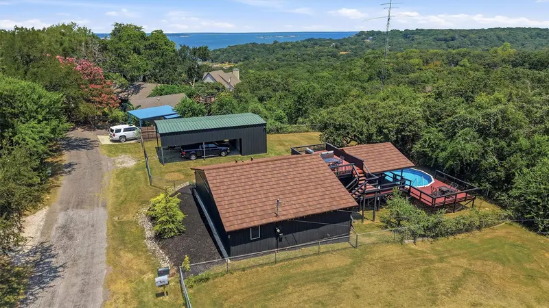 125 Erin Drive, Pottsboro