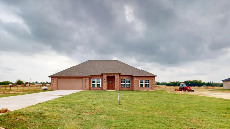 205 Private Road, Point