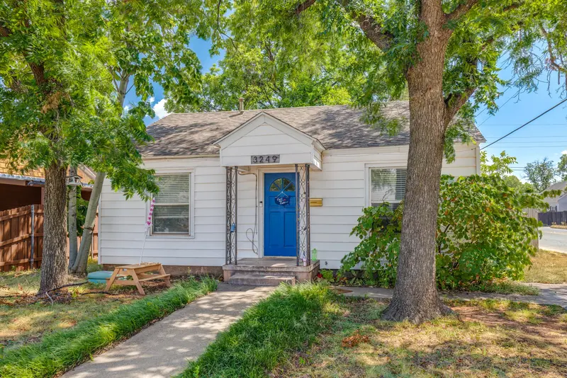 3249 S 4th Street, Abilene